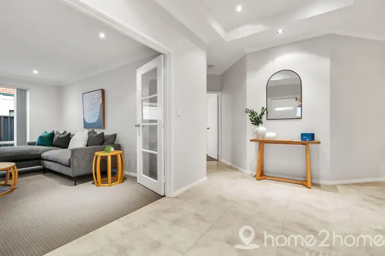 14 Antonio Circuit, Port Kennedy WA 6172