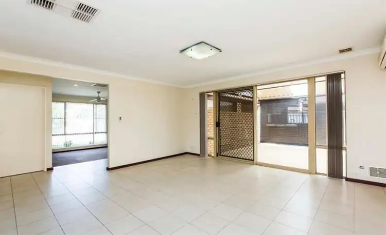 Sixth view of Homely house listing, 2/6 Crane Glen, Ballajura WA 6066