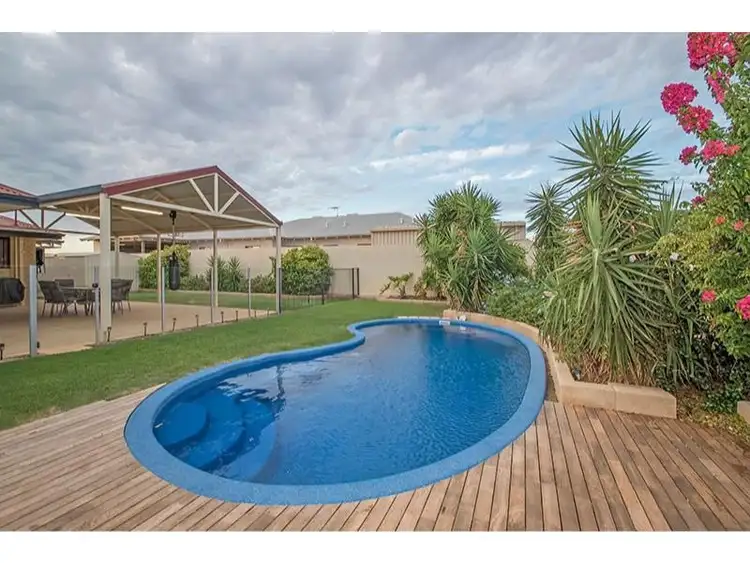 2 Tumbarri Way, Hannans WA 6430