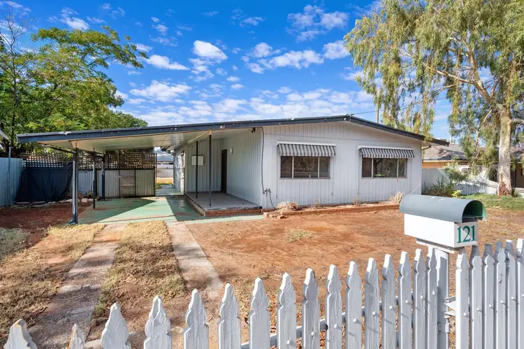 121 Addis Street, Lamington WA 6430