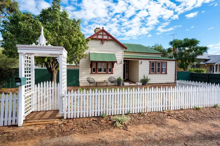 68 Addis Street, Lamington WA 6430