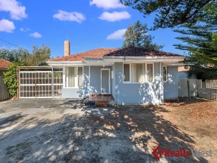 48 Orpington Street, Cloverdale WA 6105
