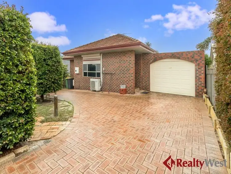 Fourth view of Homely house listing, 395 Daly Street, Cloverdale WA 6105