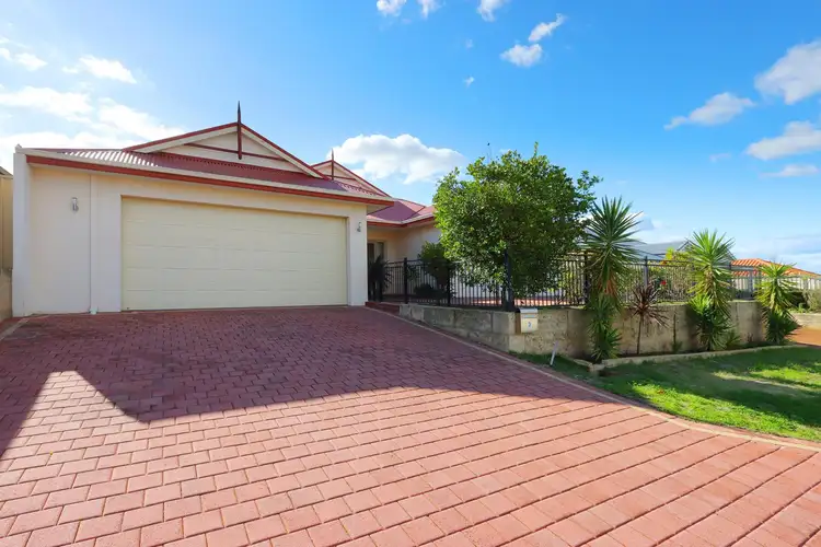 3 Wakehurst Loop, Success WA 6164