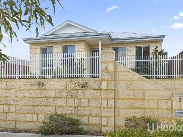 7 Hopbush Lane, Yanchep WA 6035