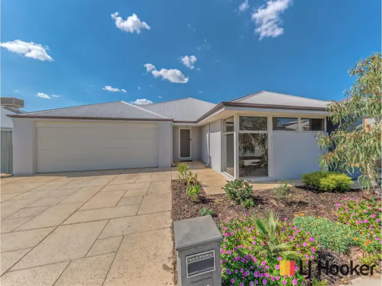 54 Farnham Pass, Alkimos WA 6038