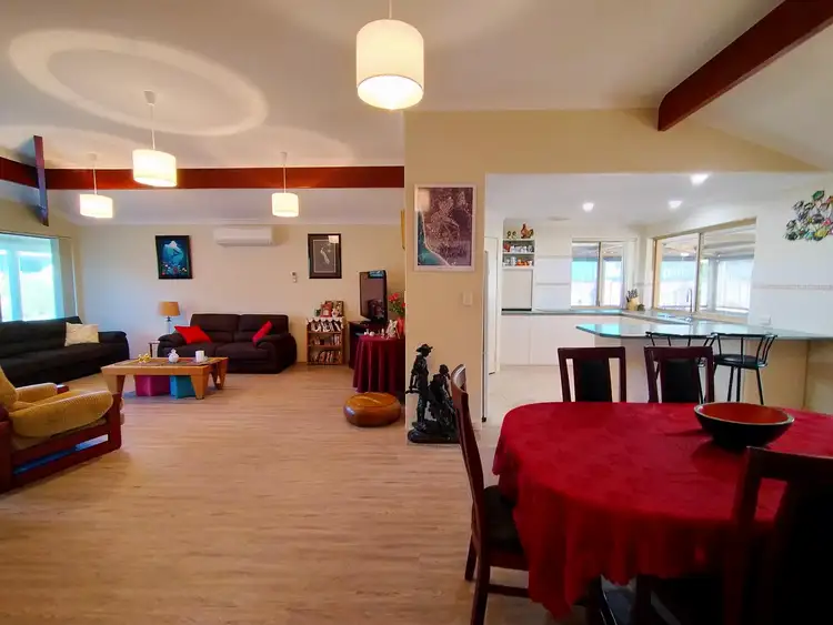 36 Lucraft  Loop, Ledge Point WA 6043