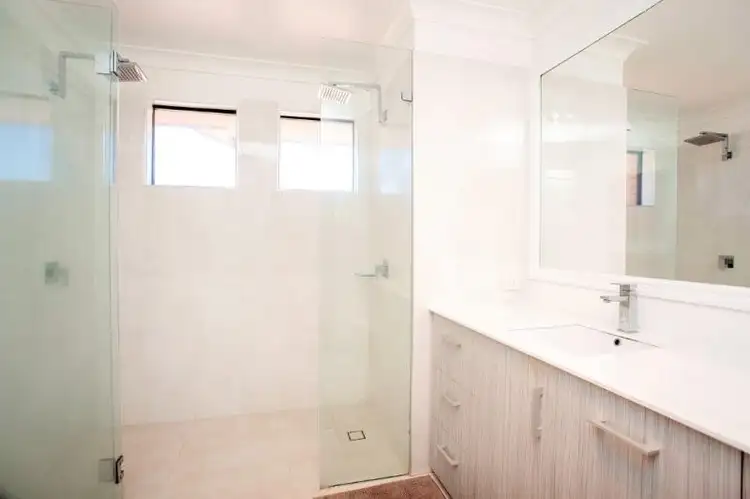 Sixth view of Homely villa listing, 1/75 Ravenswood Drive, Westminster WA 6061