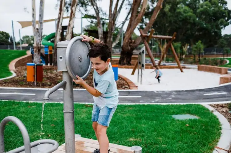 17 Encounter Road, Byford WA 6122