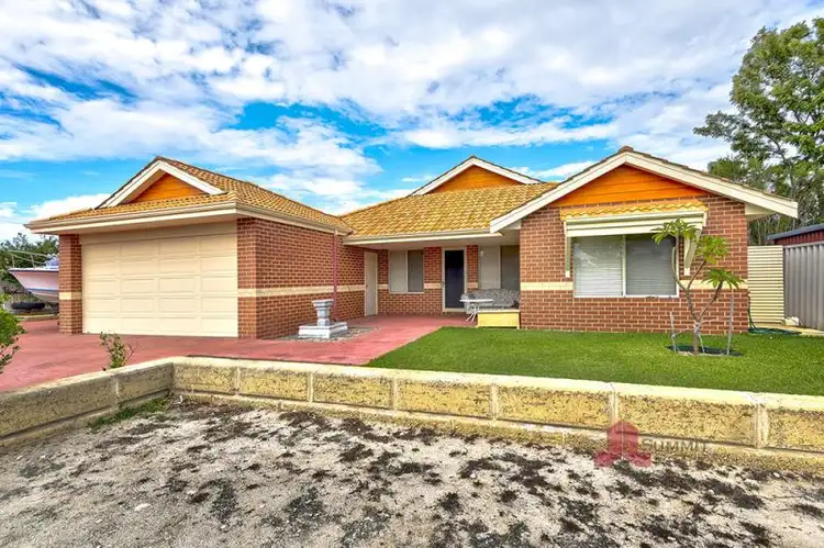 Second view of Homely house listing, 4 Thompson Place, Australind WA 6233