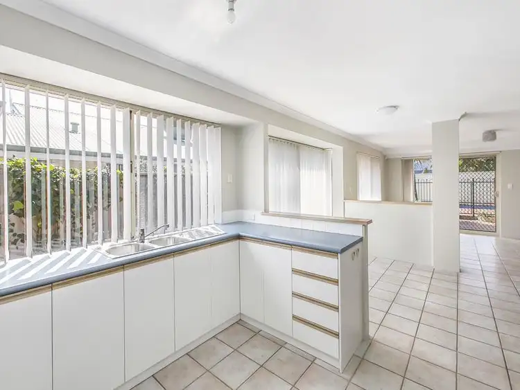 Fourth view of Homely house listing, 28 Lombe Gardens, Atwell WA 6164
