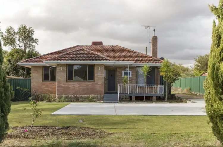 6 Hargreaves Road, Coolbellup WA 6163