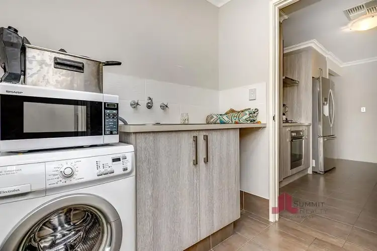 Sixth view of Homely unit listing, 2/18 Kambany Approach, Dalyellup WA 6230