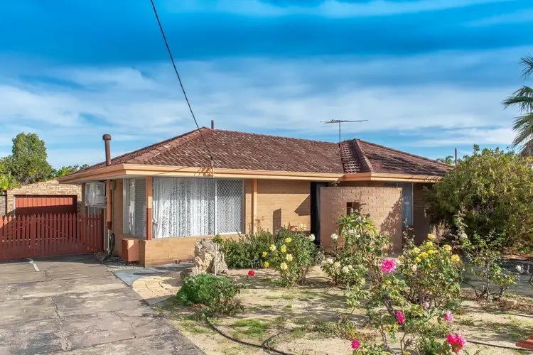 4 Gunter Grove, Beldon WA 6027