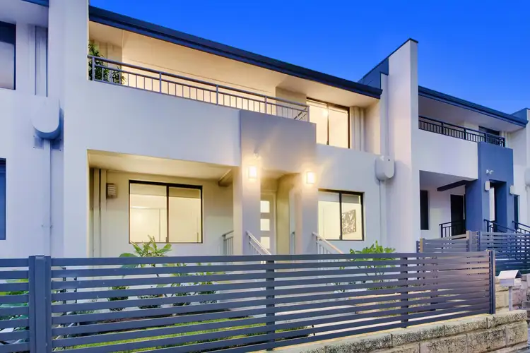 16C Pearl Parade, Scarborough WA 6019
