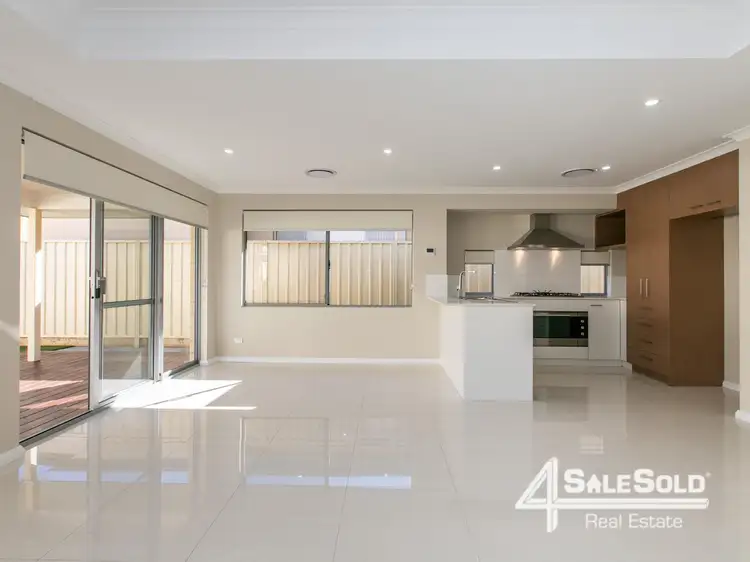 Seventh view of Homely house listing, 30 Bondi Way, Aubin Grove WA 6164