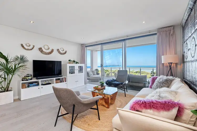 14/52 Rollinson Road, North Coogee WA 6163