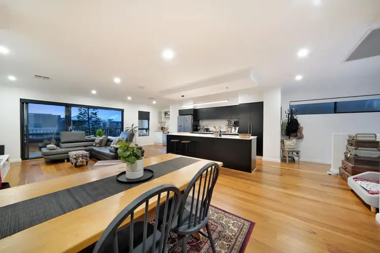 43 Pantheon Avenue, North Coogee WA 6163