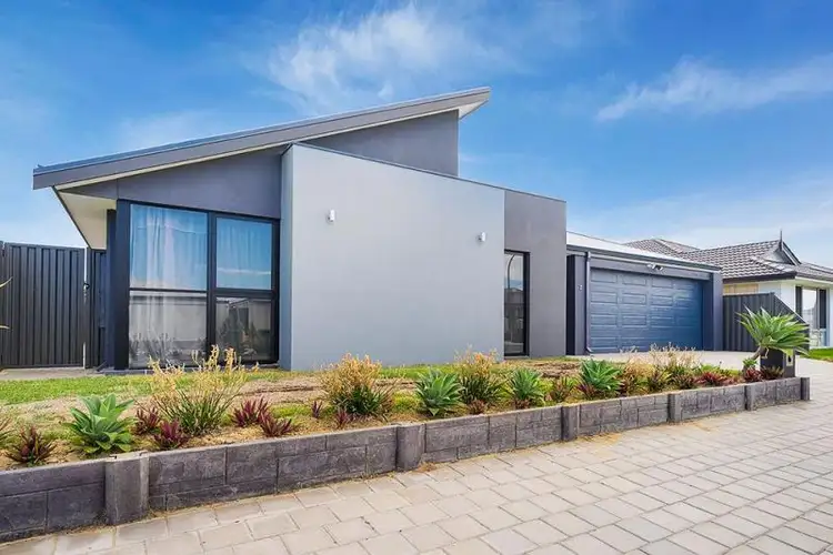 7 Melanzana Chase, Landsdale WA 6065