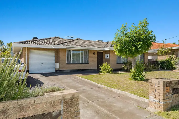 10 Lamont Street, Midland WA 6056