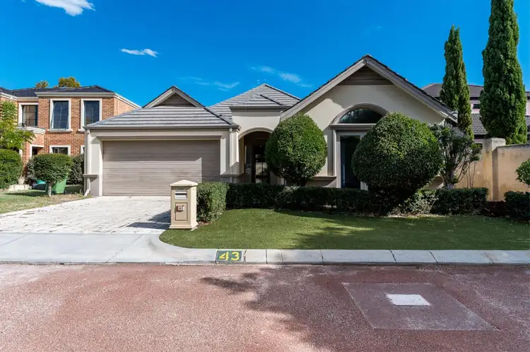 43 Peninsula Road, Maylands WA 6051