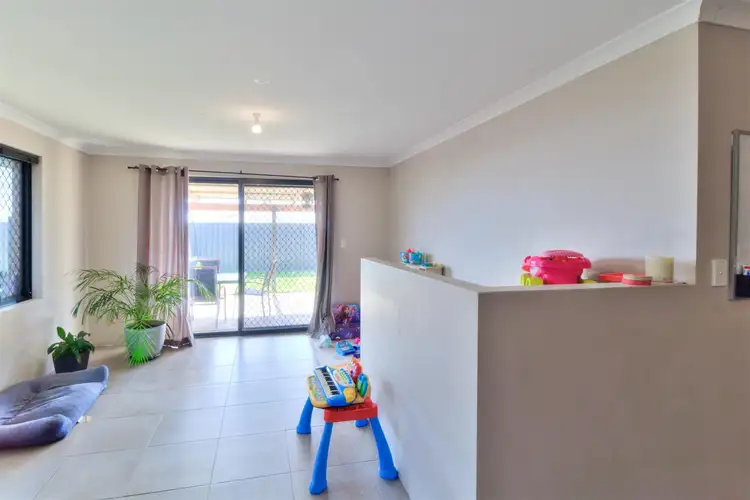 Sixth view of Homely house listing, 10 Leschenault Loop, Banksia Grove WA 6031