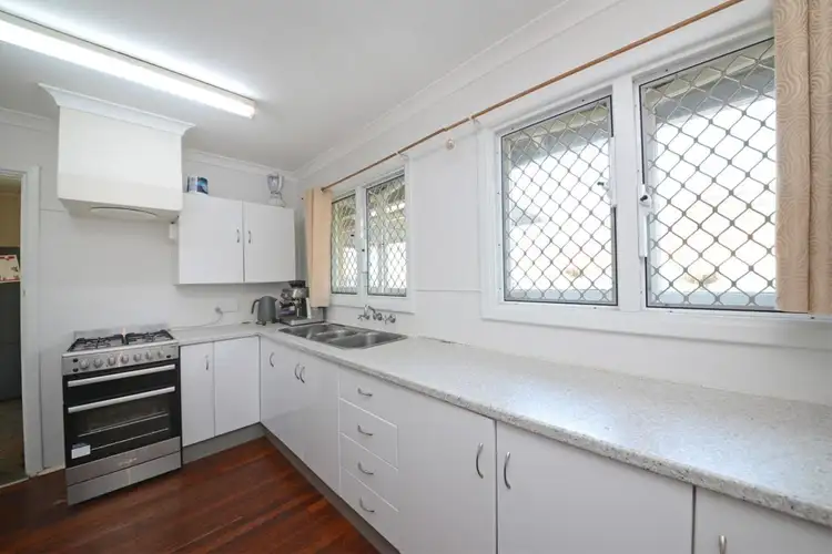 Sixth view of Homely semi-detached listing, 26 Markham Way,, Balga WA 6061