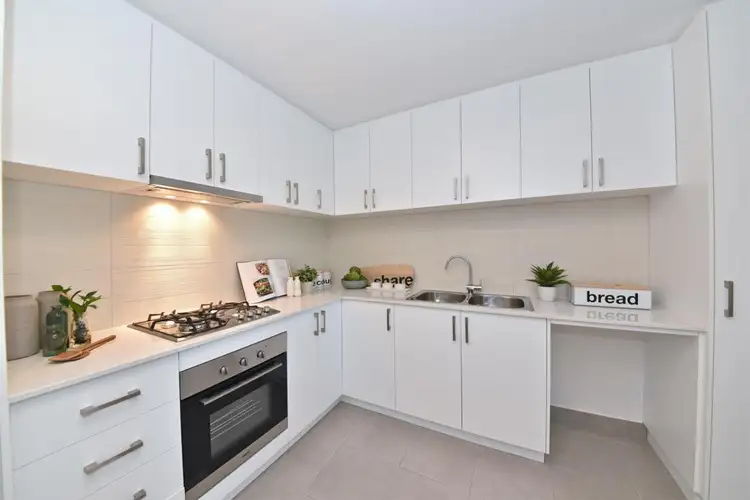 Fifth view of Homely apartment listing, 8, 28 Streatham Street, Beckenham WA 6107