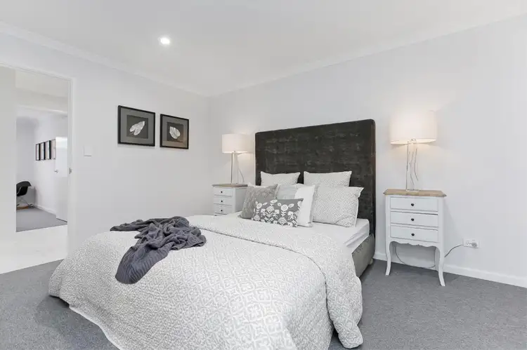 Fourth view of Homely apartment listing, 5, 18 Miranda Crescent, Coolbellup WA 6163