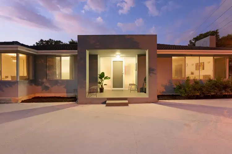121 Alexander Drive, Dianella WA 6059