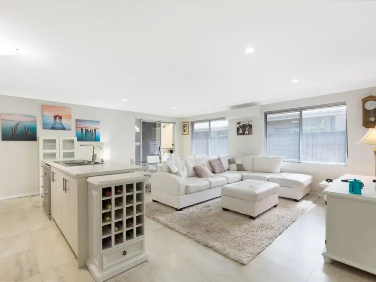 9 Flyer Street, Yanchep WA 6035