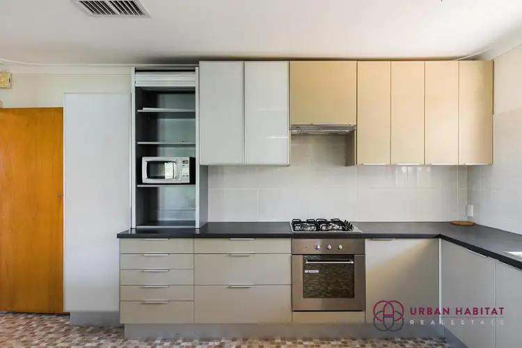 31 Inkpen Way, Orelia WA 6167