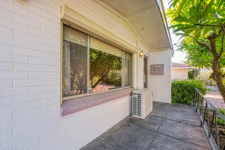 Second view of Homely house listing, 21 Brigalow Way, Armadale WA 6112