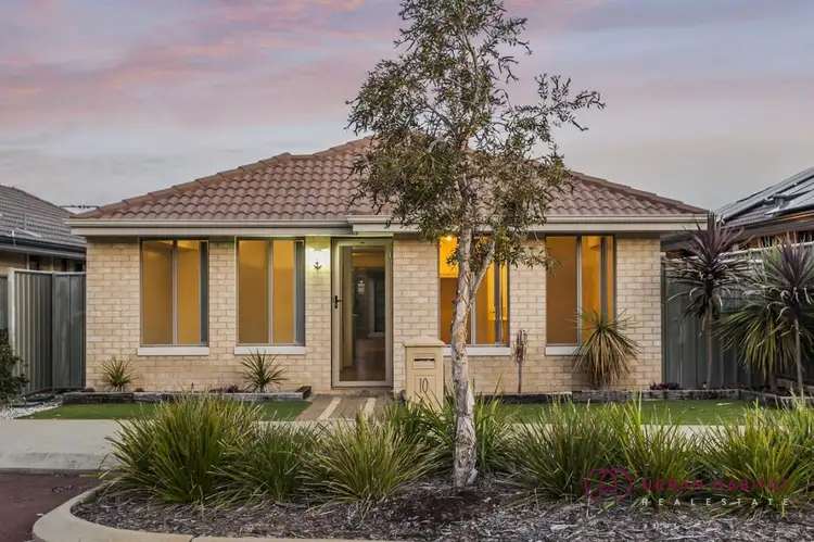 10 Thaxted Street, Wellard WA 6170