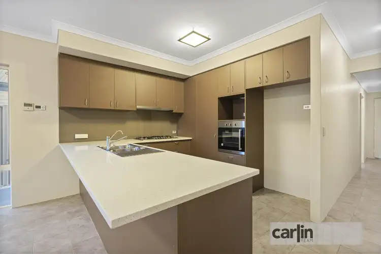 12 Woodrow Avenue, Hammond Park WA 6164