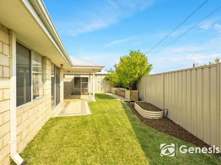 35 Balyat Way, Wattle Grove WA 6107
