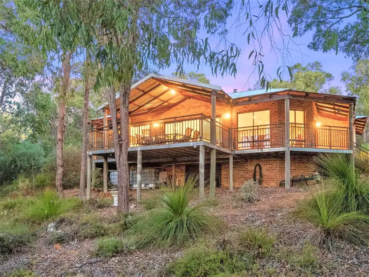 32 Sandhurst Close, Brigadoon WA 6069