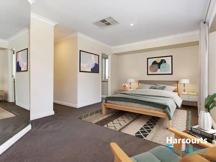 Second view of Homely house listing, 16 Silvertop Circle, Warnbro WA 6169