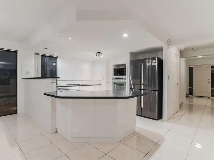 Fifth view of Homely house listing, 11 Antonio Circuit, Port Kennedy WA 6172