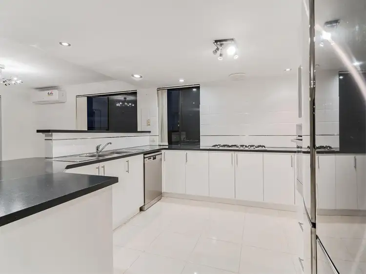 Sixth view of Homely house listing, 11 Antonio Circuit, Port Kennedy WA 6172
