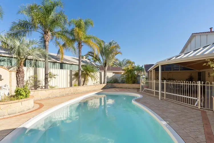 16 Burgandy Court, Thornlie WA 6108