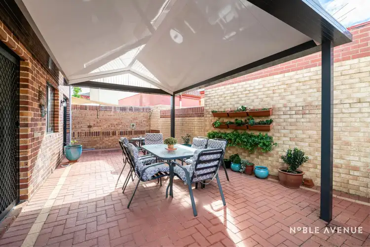 10/19 St Marks Drive, Hillarys WA 6025