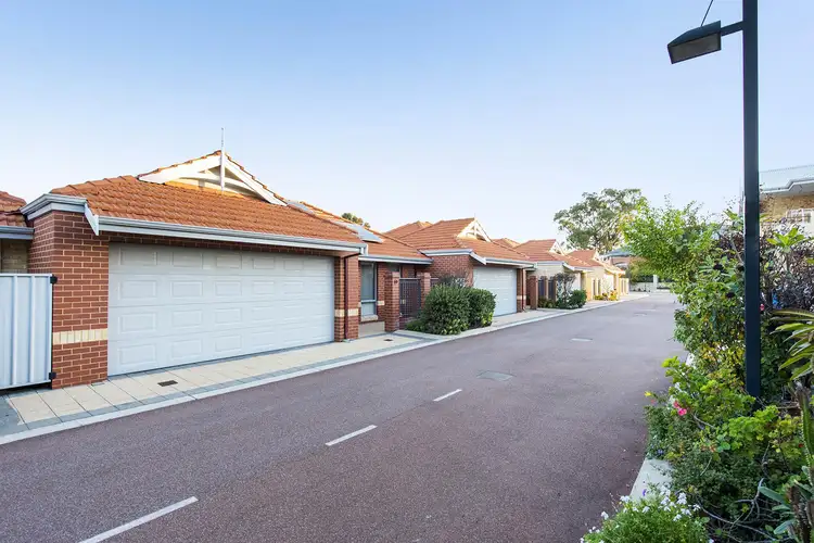 69/84 Collick Street, Hilton WA 6163