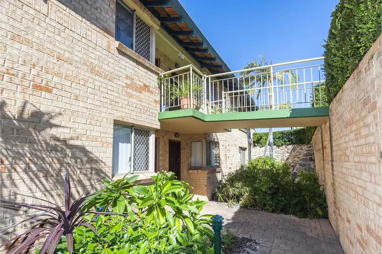 18/39 Elizabeth Street, Cloverdale WA 6105