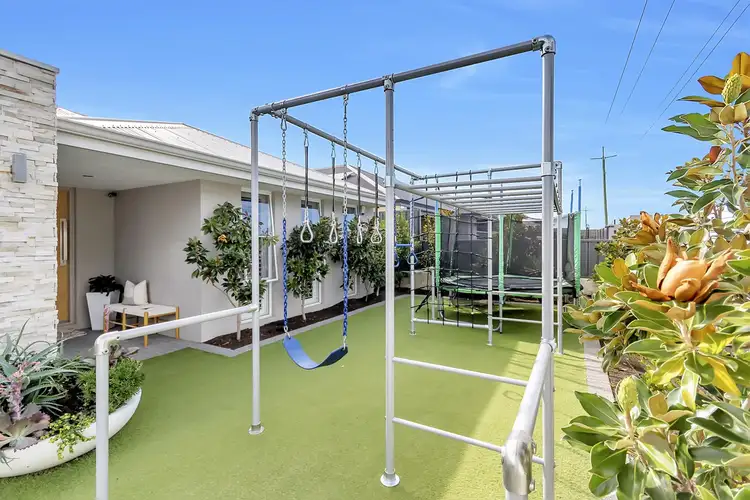 Third view of Homely house listing, 321 Landsdale Road, Landsdale WA 6065