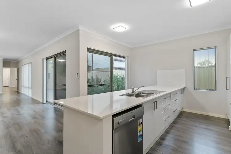 Fifth view of Homely house listing, 9b Warren Street, Beaconsfield WA 6162