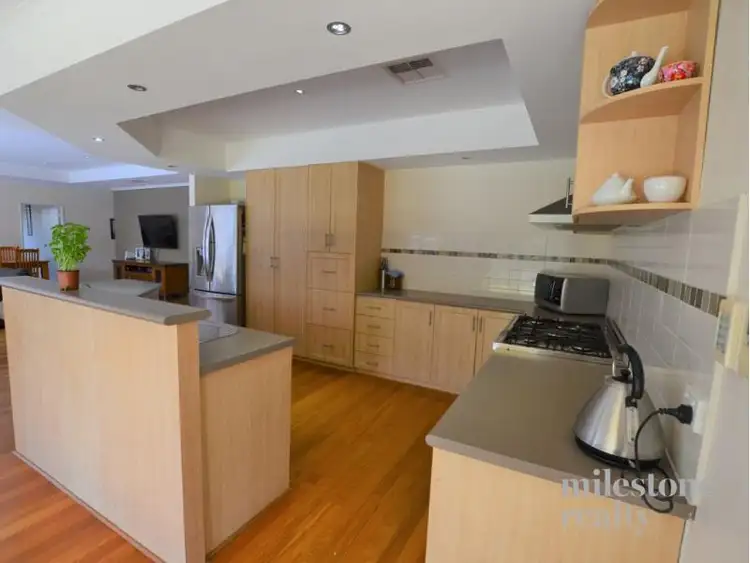 Fifth view of Homely house listing, 8 Kerries Link, The Vines WA 6069