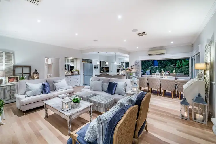 18 Tyneside Grove, Currambine WA 6028