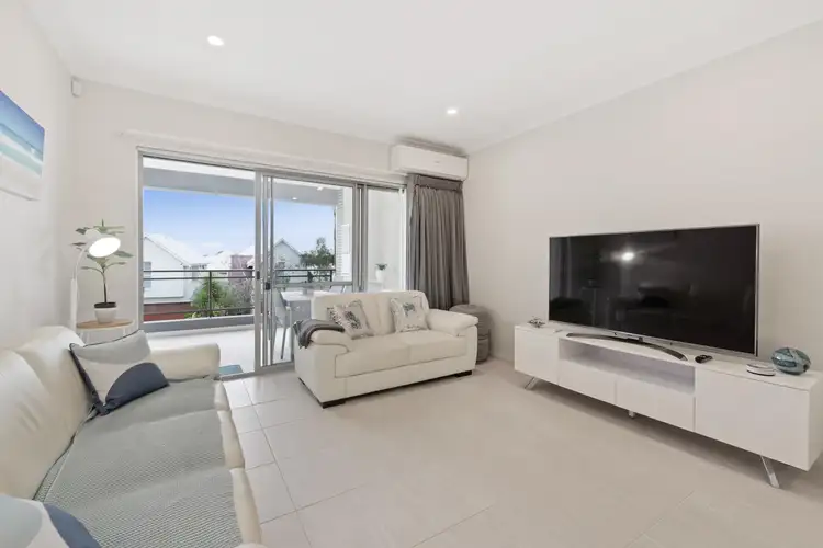 Fifth view of Homely apartment listing, 4/14 Dongara Street, Innaloo WA 6018