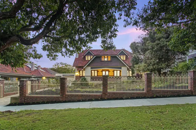 33 Viewway, Nedlands WA 6009